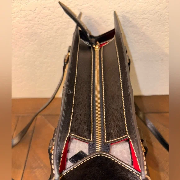 Dooney & Bourke Lexington Black Tote NWOT